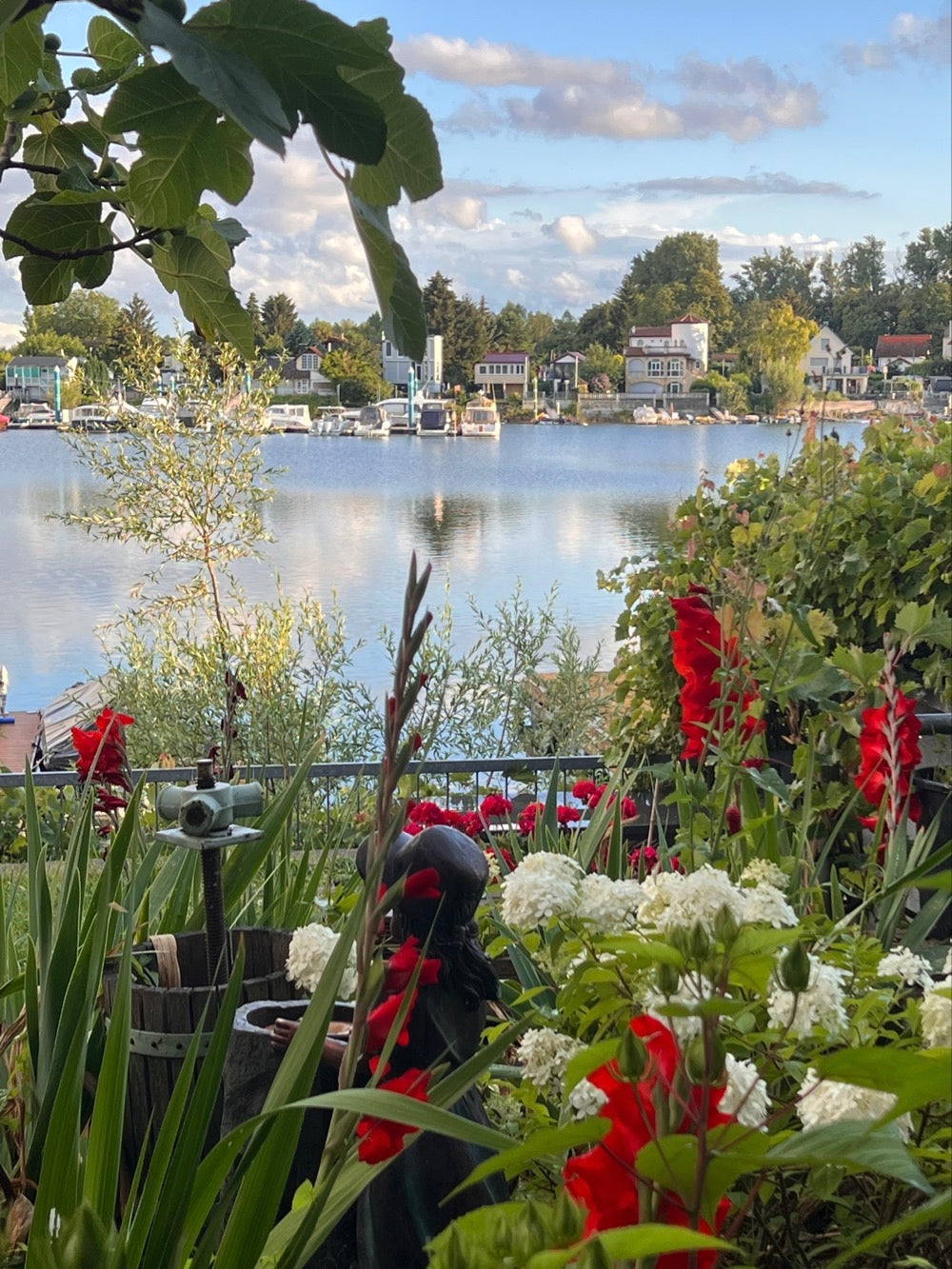 
                  
                    Erlaubnis-Retreat - DEIN Erlebnis-Wochenende am Eicher See
                  
                